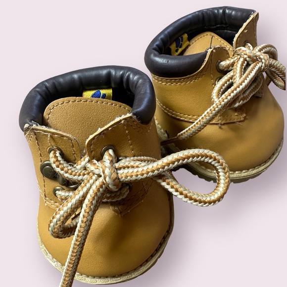 Build-A-Bear Tan Timberland Style Pair Of Boots BAB Accessories Toys Like New - Picture 2 of 8